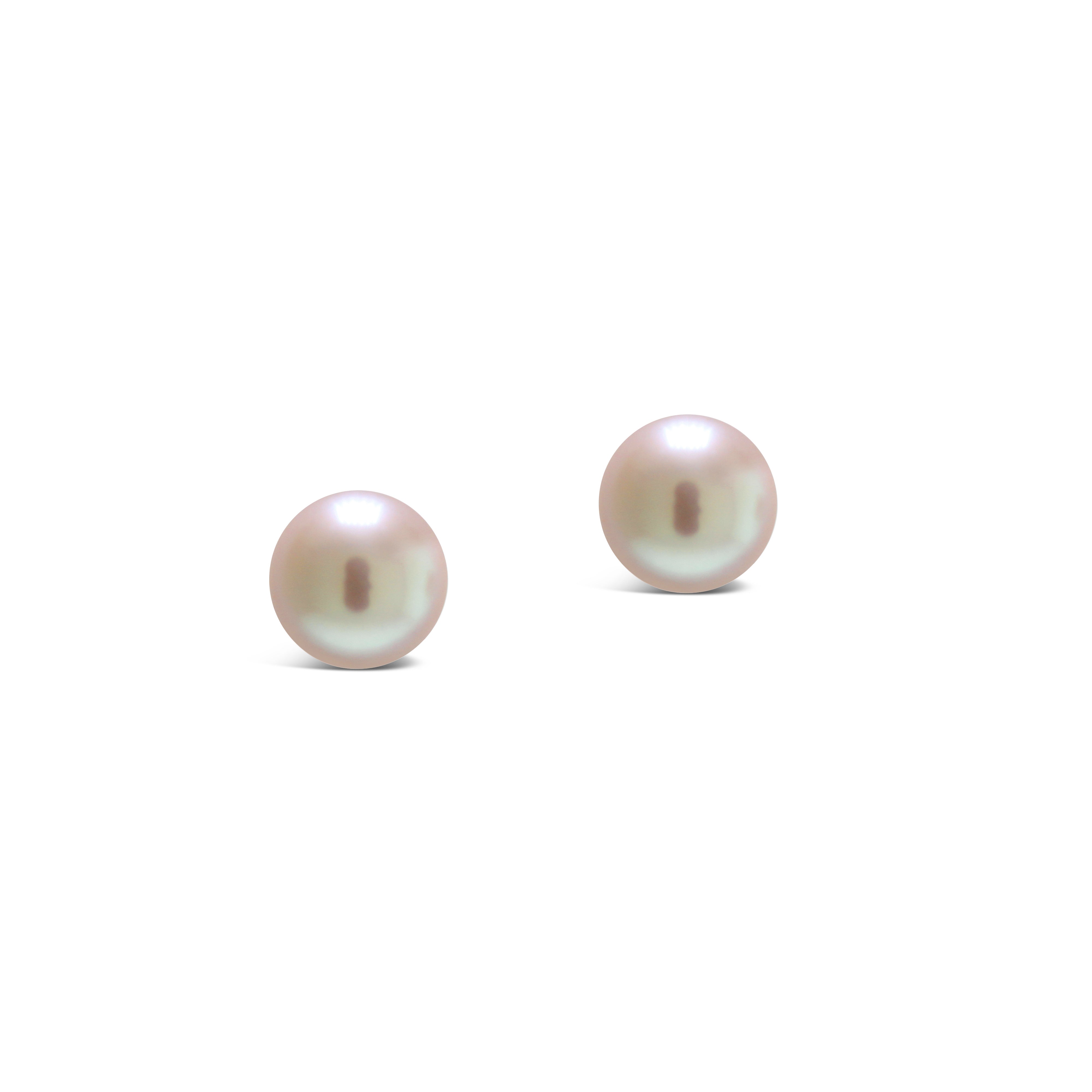 By Fairfax and Roberts Classic Freshwater Pearl earings