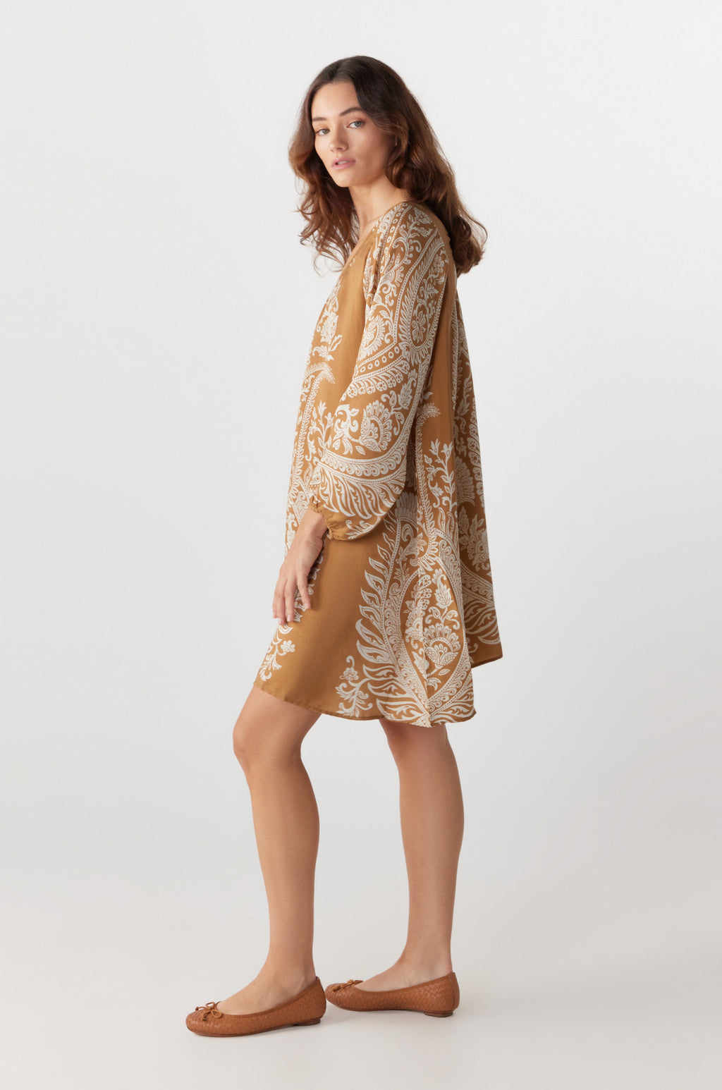 BY Anu Scoop neck Paisley Silk dress Tan